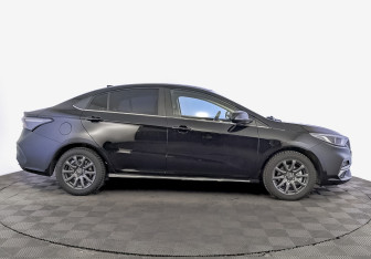 Подержанный автомобиль Omoda S5 2024 года (4 фото)