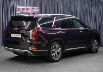 Подержанный автомобиль Hyundai Palisade 2021 года (5 фото)