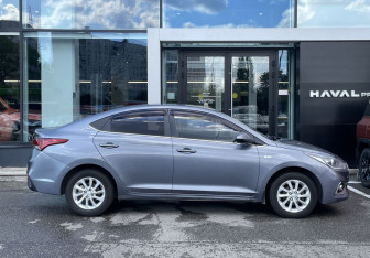 Подержанный автомобиль Hyundai Solaris Sedan 2019 года (4 фото)