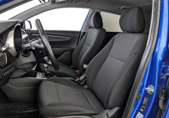 Подержанный автомобиль Kia Rio Hatchback 2021 года (20 фото)