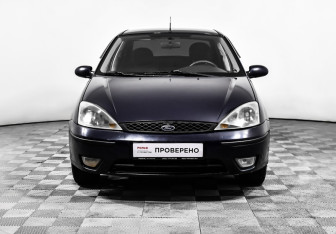 Подержанный автомобиль Ford Focus Sedan 2005 года (2 фото)