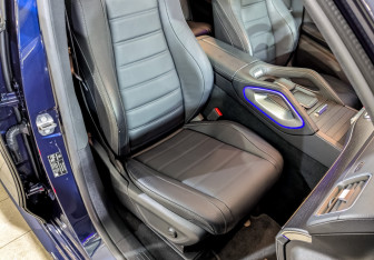 Подержанный автомобиль Mercedes-Benz GLE 2021 года (25 фото)