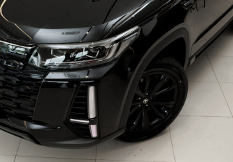 Новый Changan CS95 2025 (8 фото)
