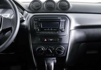 Подержанный автомобиль Suzuki Vitara 2019 года (12 фото)