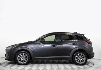 Подержанный автомобиль Mazda CX-3 2015 года (8 фото)