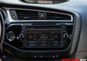 Подержанный автомобиль Kia Ceed Hatchback 2016 года (12 фото)
