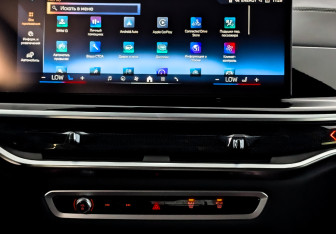 Подержанный автомобиль BMW X5 2023 года (15 фото)