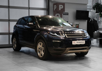 Подержанный автомобиль Land Rover Range Rover Evoque 2017 года (3 фото)