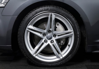 Подержанный автомобиль Audi A5 Liftback 2019 года (22 фото)