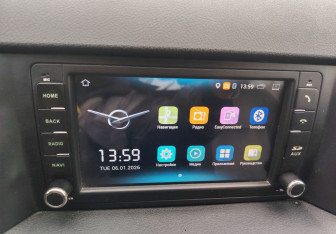 Подержанный автомобиль УАЗ Patriot 2017 года (12 фото)