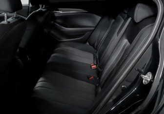 Подержанный автомобиль Mazda 6 Sedan 2019 года (10 фото)