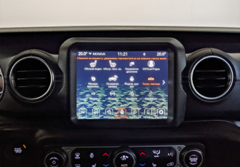 Подержанный автомобиль Jeep Wrangler 2021 года (15 фото)