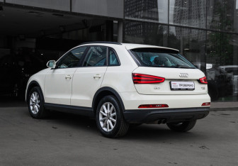Подержанный автомобиль Audi Q3 2013 года (6 фото)