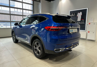 Подержанный автомобиль Haval F7 2021 года (6 фото)
