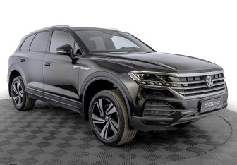 Подержанный автомобиль Volkswagen Touareg 2020 года (3 фото)