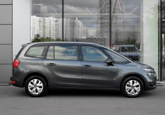 Подержанный автомобиль Citroen C4 Picasso 2016 года (3 фото)