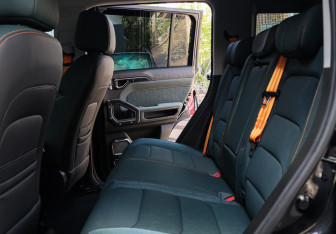 Подержанный автомобиль Jetour T2 2024 года (8 фото)