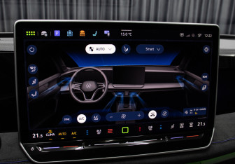 Подержанный автомобиль Volkswagen Tiguan 2024 года (23 фото)