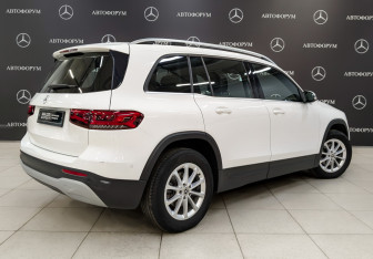 Подержанный автомобиль Mercedes-Benz GLB 2021 года (5 фото)