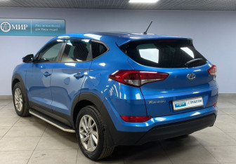Подержанный автомобиль Hyundai Tucson 2016 года (7 фото)