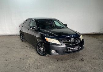 Подержанный автомобиль Toyota Camry Sedan 2009 года (3 фото)