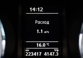 Подержанный автомобиль Skoda Yeti 2011 года (14 фото)