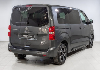 Подержанный автомобиль Citroen SpaceTourer 2021 года (5 фото)