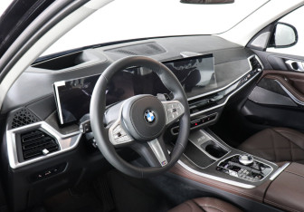 Новый BMW X5 2025 (12 фото)