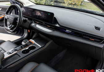 Подержанный автомобиль Omoda S5 GT 2023 года (6 фото)