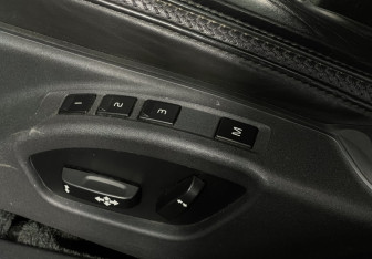 Подержанный автомобиль Volvo XC70 2014 года (14 фото)