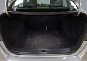 Подержанный автомобиль Nissan Sentra Sedan 2014 года (12 фото)