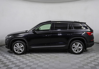 Подержанный автомобиль Skoda Kodiaq 2018 года (8 фото)