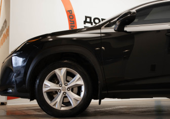 Подержанный автомобиль Lexus NX 2014 года (37 фото)