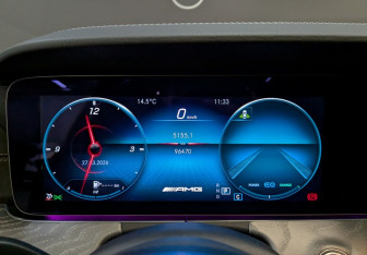 Подержанный автомобиль Mercedes-Benz AMG GT Liftback 2021 года (18 фото)