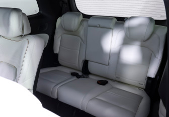 Подержанный автомобиль GAC M8 2023 года (14 фото)