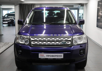 Подержанный автомобиль Land Rover Freelander 2011 года (2 фото)