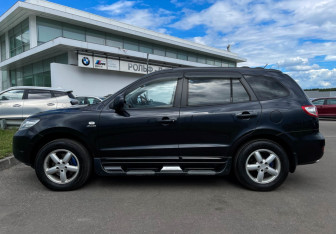Подержанный автомобиль Hyundai Santa Fe 2006 года (8 фото)