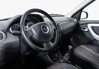 Подержанный автомобиль LADA (ВАЗ) Largus Wagon 2020 года (9 фото)