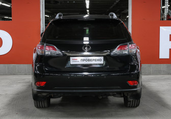 Подержанный автомобиль Lexus RX 2012 года (6 фото)