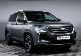 Подержанный автомобиль Chevrolet Captiva 2022 года (22 фото)