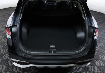 Подержанный автомобиль Kia Sportage 2022 года (10 фото)