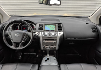 Подержанный автомобиль Nissan Murano Suv 2015 года (14 фото)