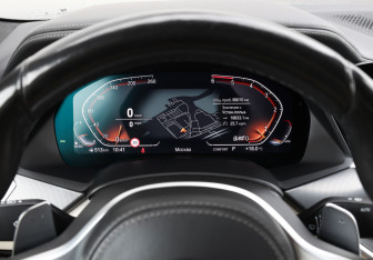 Подержанный автомобиль BMW X6 2021 года (12 фото)