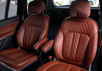 Подержанный автомобиль BMW X7 2021 года (14 фото)