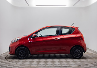 Подержанный автомобиль Kia Picanto 2011 года (8 фото)