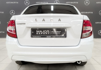 Подержанный автомобиль LADA (ВАЗ) Granta Sedan 2025 года (6 фото)