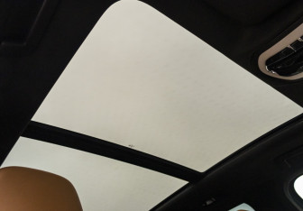 Подержанный автомобиль Porsche Cayenne 2015 года (23 фото)