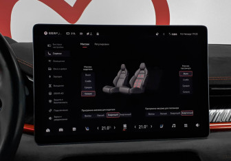 Подержанный автомобиль Zeekr 001 2024 года (14 фото)