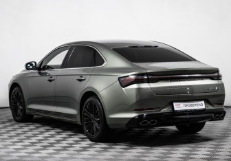 Подержанный автомобиль Geely Preface 2024 года (7 фото)