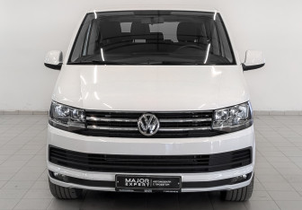 Подержанный автомобиль Volkswagen Caravelle 2019 года (2 фото)